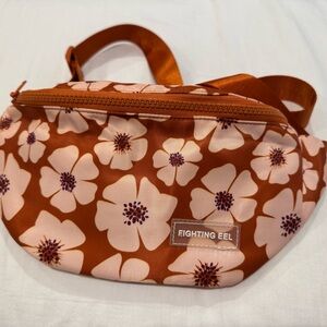 Fighting Eel Floral Burst Fanny Pack